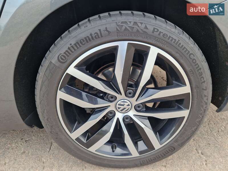 Универсал Volkswagen Golf 2019 в Кропивницком фото 36 Универсал Volkswagen Golf 2019 в Кропивницком