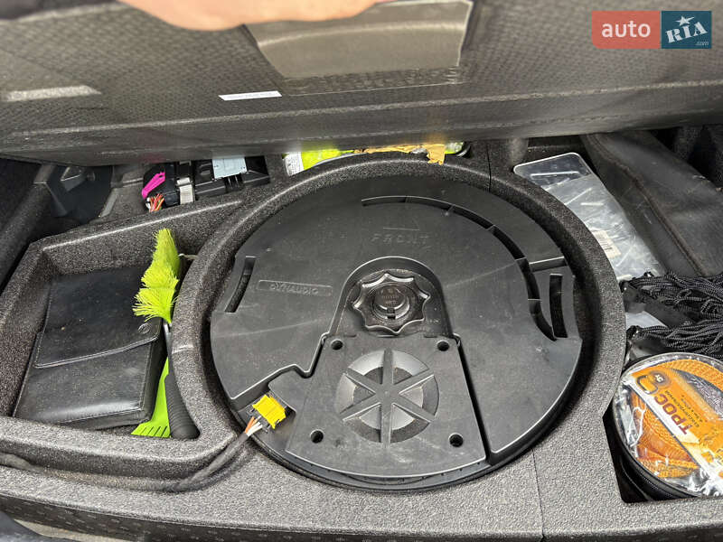 Хэтчбек Volkswagen Golf 2015 в Каменском