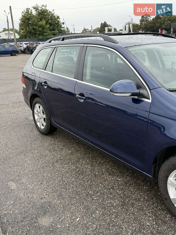 Универсал Volkswagen Golf 2009 в Белой Церкви