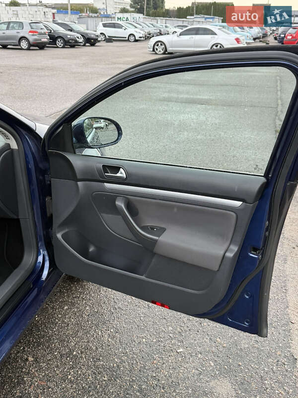 Универсал Volkswagen Golf 2009 в Белой Церкви