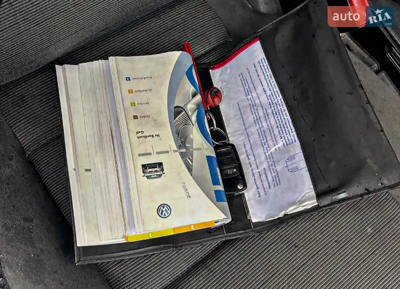 Хетчбек Volkswagen Golf 2004 в Тернополі документ