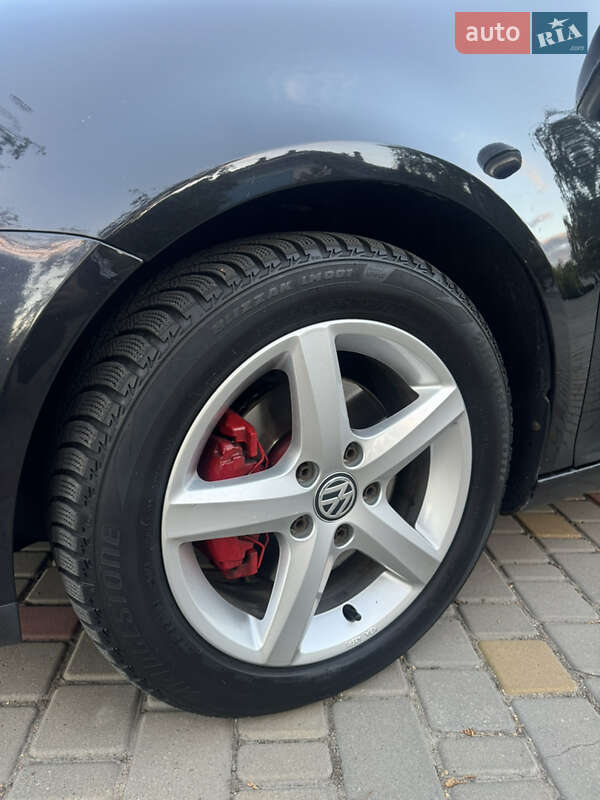 Хэтчбек Volkswagen Golf 2004 в Одессе фото 12 Хэтчбек Volkswagen Golf 2004 в Одессе