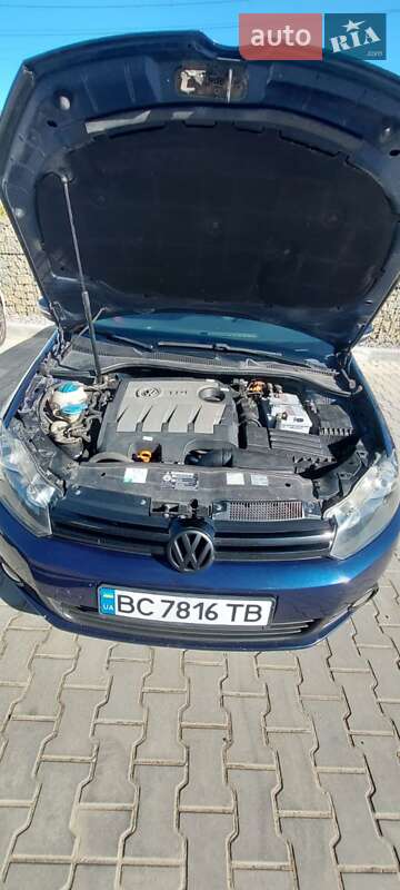 Хетчбек Volkswagen Golf 2010 в Дрогобичі