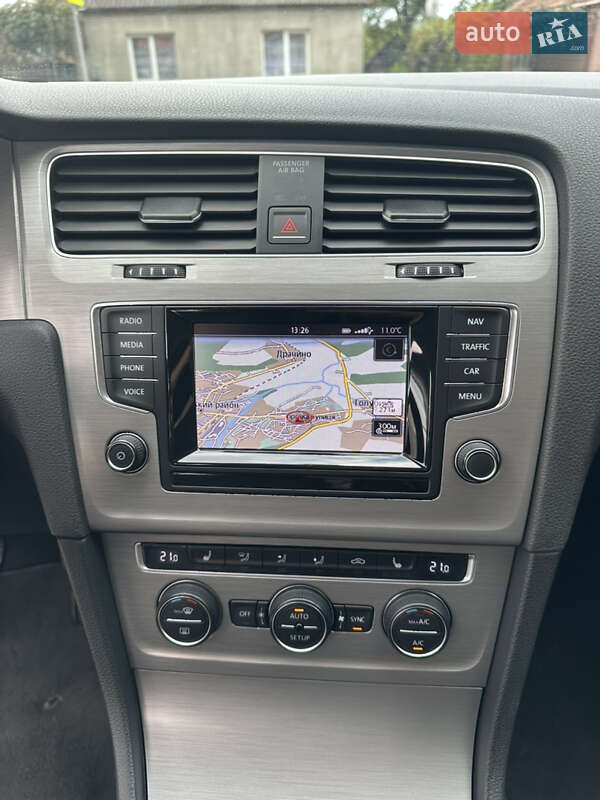 Універсал Volkswagen Golf 2014 в Сваляві фото 16 Універсал Volkswagen Golf 2014 в Сваляві