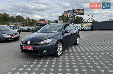 Хэтчбек Volkswagen Golf 2010 в Полтаве
