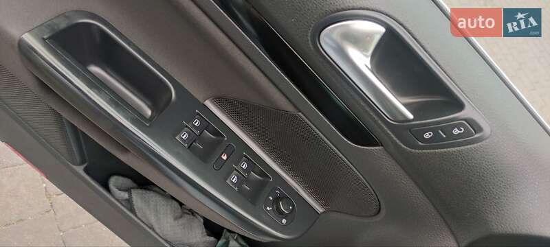 Универсал Volkswagen Golf 2010 в Надворной