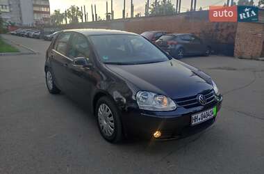 Хэтчбек Volkswagen Golf 2008 в Чернигове