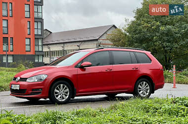 Универсал Volkswagen Golf 2015 в Львове