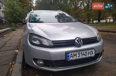 Універсал Volkswagen Golf 2012 в Коростишеві