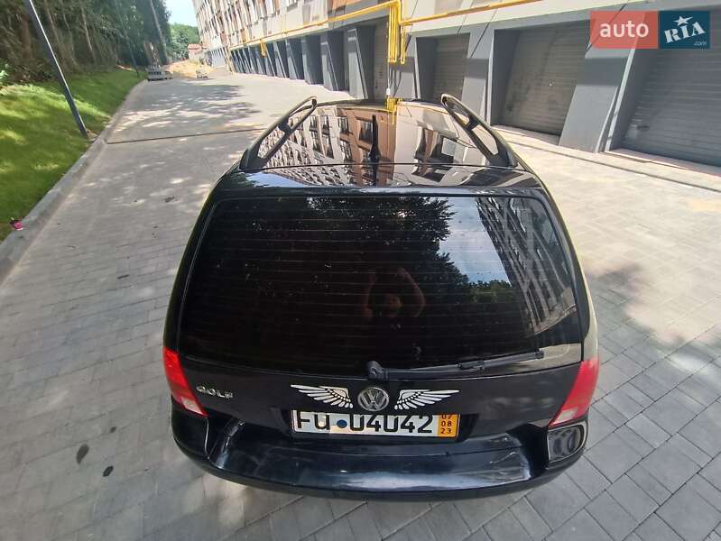 Універсал Volkswagen Golf 2002 в Вінниці