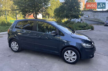 Хэтчбек Volkswagen Golf 2007 в Волочиске