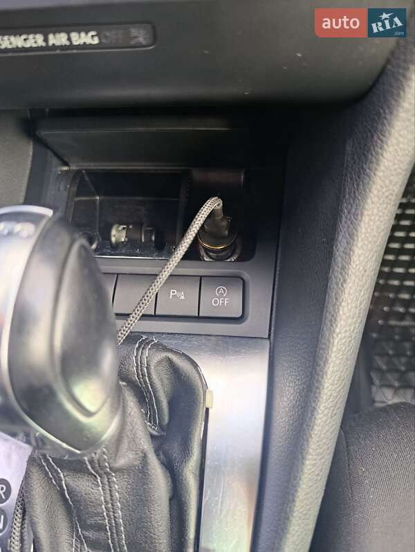 Универсал Volkswagen Golf 2012 в Киеве