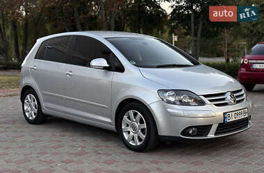 Хэтчбек Volkswagen Golf 2008 в Лубнах