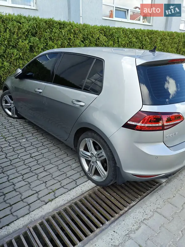 Volkswagen Golf 2016 VIN WVWZZZAUZHP017547 фото оголошення 3 з 45