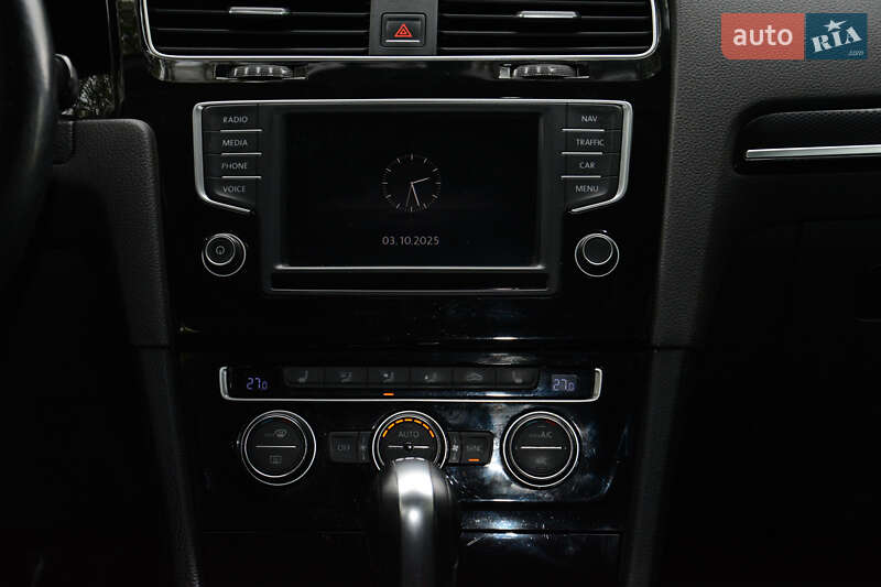 Універсал Volkswagen Golf 2015 в Славуті