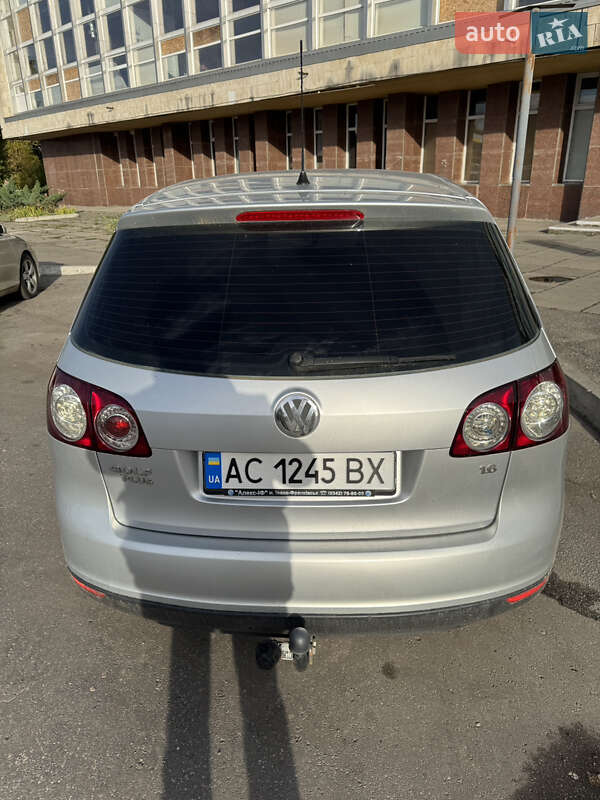 Хетчбек Volkswagen Golf 2007 в Кропивницькому