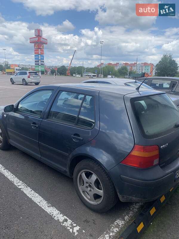 Хэтчбек Volkswagen Golf 2002 в Рокитном фото 3 Хэтчбек Volkswagen Golf 2002 в Рокитном