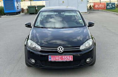 Хетчбек Volkswagen Golf 2010 в Дніпрі