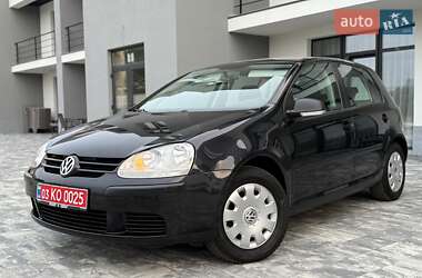 Хэтчбек Volkswagen Golf 2008 в Иршаве