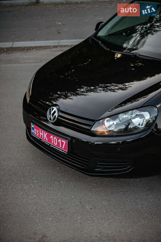 Універсал Volkswagen Golf 2011 в Бурштині