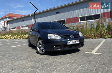Хэтчбек Volkswagen Golf 2008 в Луцке