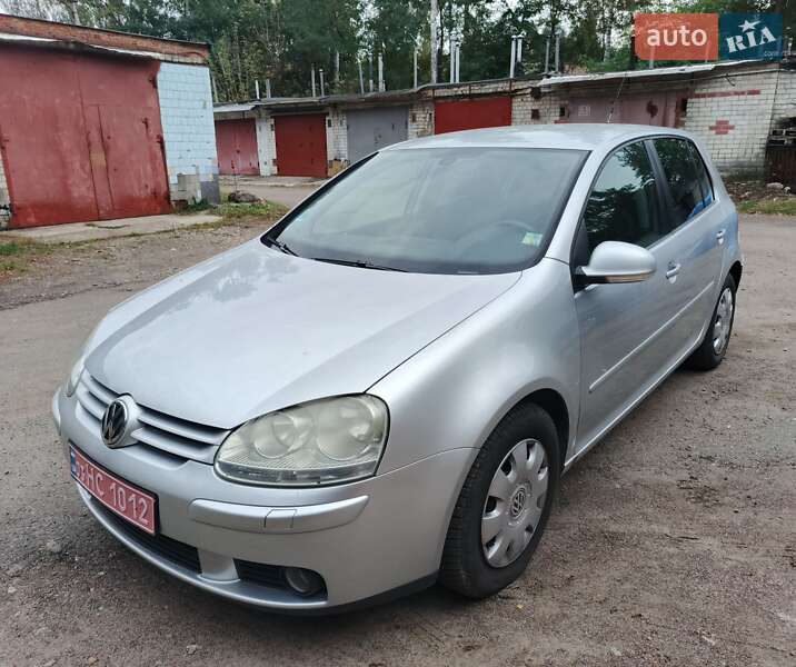 Хетчбек Volkswagen Golf 2007 в Чернігові