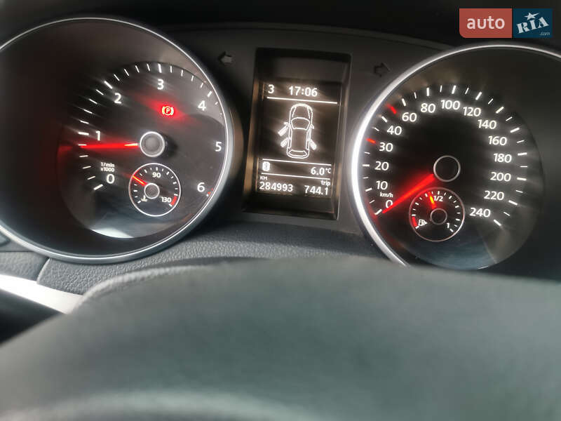 Універсал Volkswagen Golf 2012 в Львові