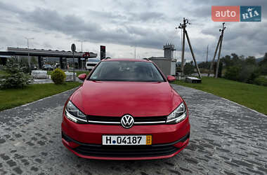 Универсал Volkswagen Golf 2017 в Ужгороде