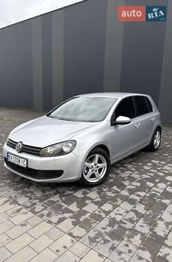Хэтчбек Volkswagen Golf 2009 в Хмельницком
