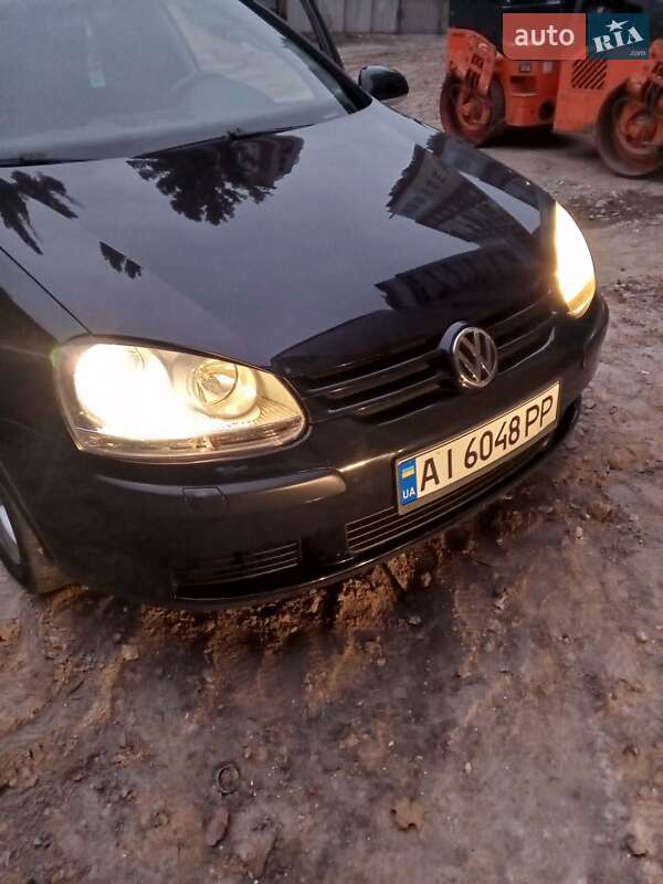 Хэтчбек Volkswagen Golf 2005 в Киеве фото 2 Хэтчбек Volkswagen Golf 2005 в Киеве