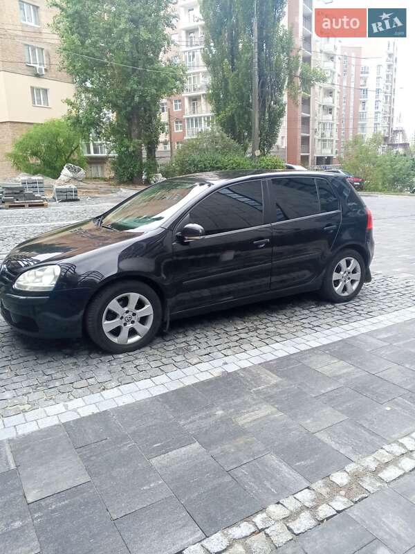 Хэтчбек Volkswagen Golf 2005 в Киеве фото 9 Хэтчбек Volkswagen Golf 2005 в Киеве