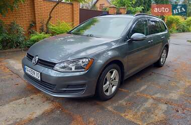 Универсал Volkswagen Golf 2015 в Киеве