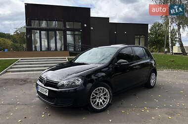 Хэтчбек Volkswagen Golf 2011 в Ахтырке