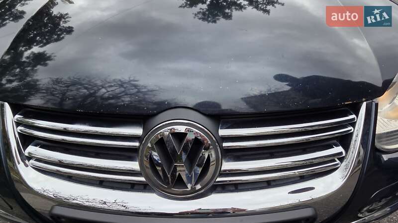 Універсал Volkswagen Golf 2008 в Києві