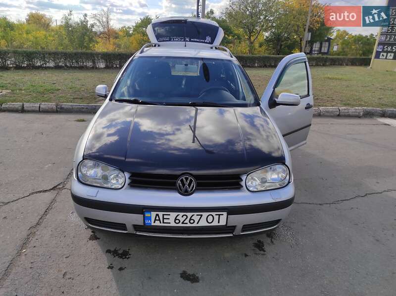 Универсал Volkswagen Golf 1999 в Покрове