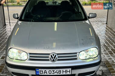 Хэтчбек Volkswagen Golf 1999 в Александрие
