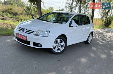Хэтчбек Volkswagen Golf 2008 в Владимире