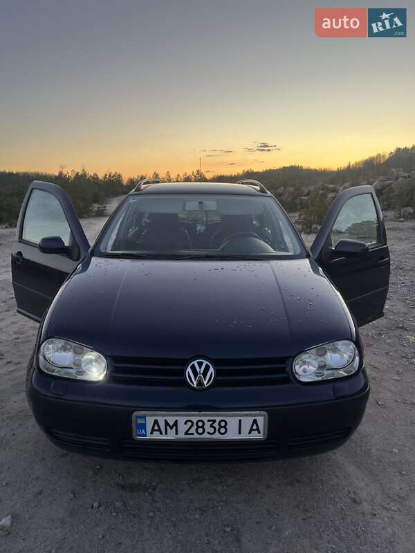 Volkswagen Golf 2000 Volkswagen Golf 2000