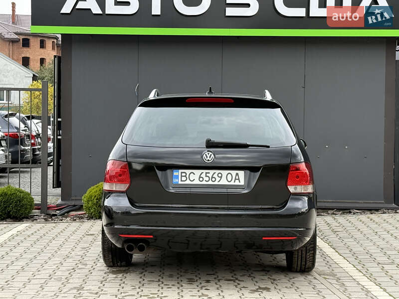 Універсал Volkswagen Golf 2011 в Львові