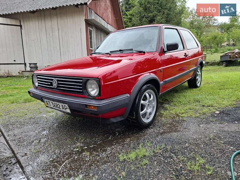 Хетчбек Volkswagen Golf 1987 в Долині