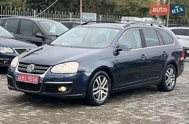 Універсал Volkswagen Golf 2008 в Старокостянтинові