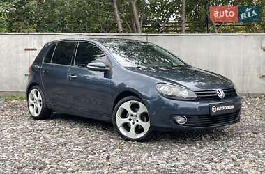 Хетчбек Volkswagen Golf 2012 в Києві