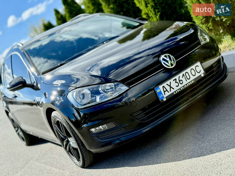 Универсал Volkswagen Golf 2013 в Харькове