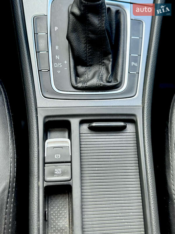 Универсал Volkswagen Golf 2013 в Харькове