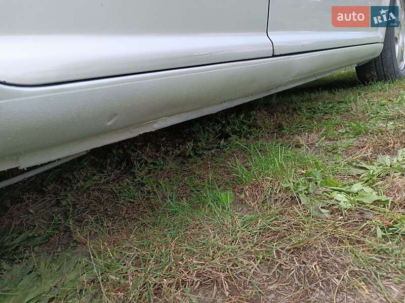 Універсал Volkswagen Golf 1999 в Ратному