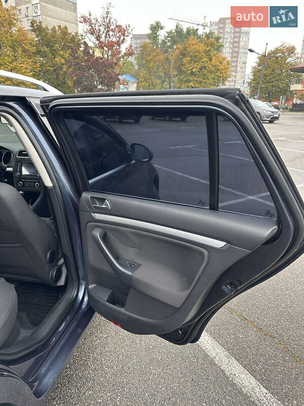 Универсал Volkswagen Golf 2010 в Броварах