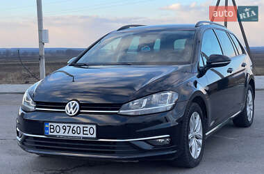 Универсал Volkswagen Golf 2017 в Тернополе