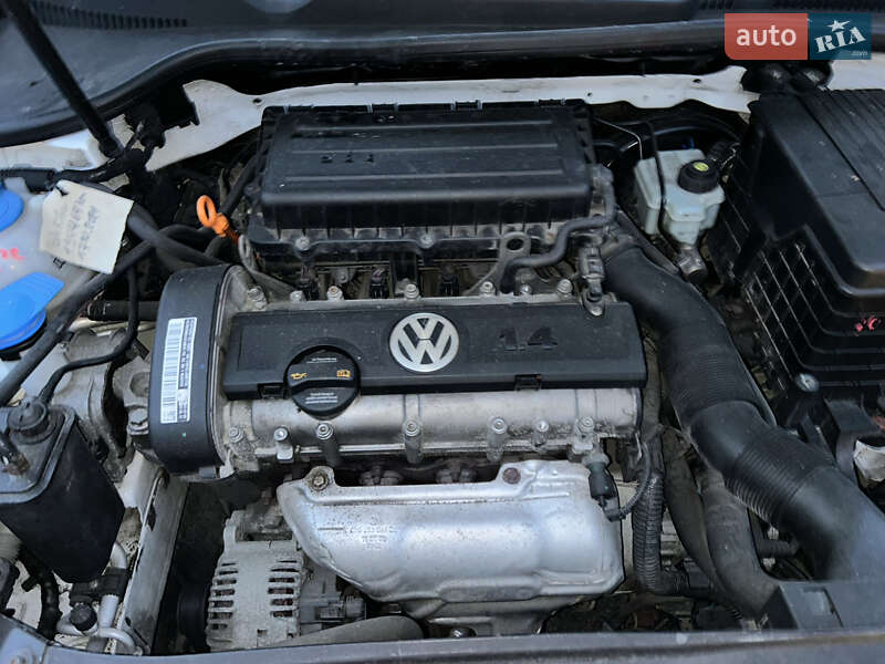 Універсал Volkswagen Golf 2010 в Чернігові