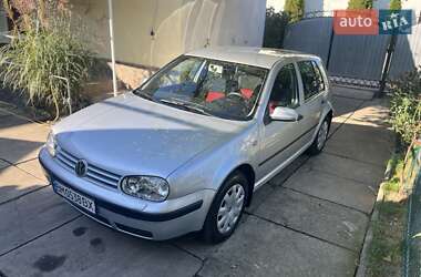 Хетчбек Volkswagen Golf 2000 в Виноградові