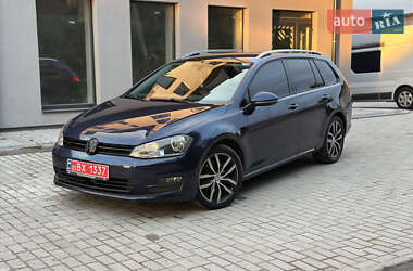 Универсал Volkswagen Golf 2015 в Дубно